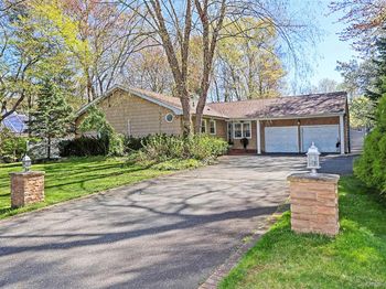 395 Ridgefield Road