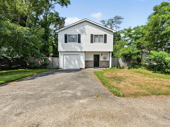 174 Beaver Drive, Mastic Beach NY 11951
