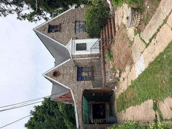 610 Harless Place