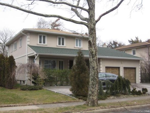 735 Sherwood Street, Woodmere NY 11581