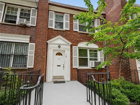 138 Van Cortlandt Park S, Bronx NY 10463