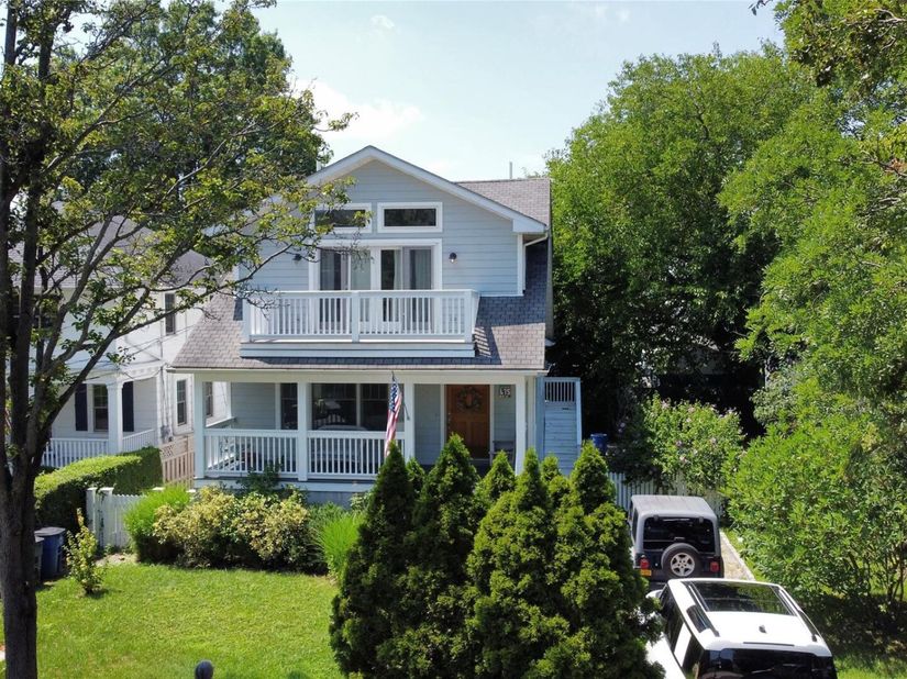 675 King Avenue, Bronx NY 10464
