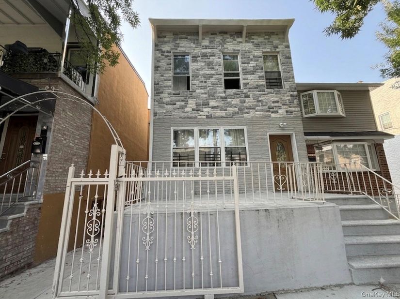 8121 102nd Avenue, Ozone Park NY 11416