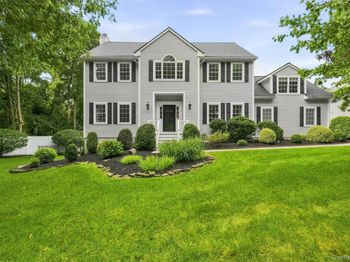 133 Scenic Drive W