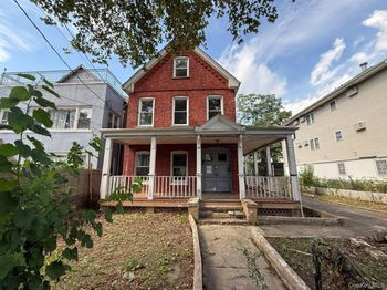 332 S 6th Avenue