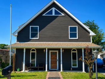 547 Sunnybrook Drive