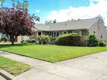 32 Sycamore Road