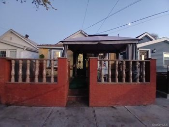 9802 Avenue L
