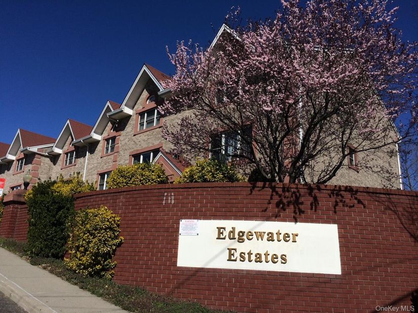 114-63 Dalian Court, College Point NY 11356