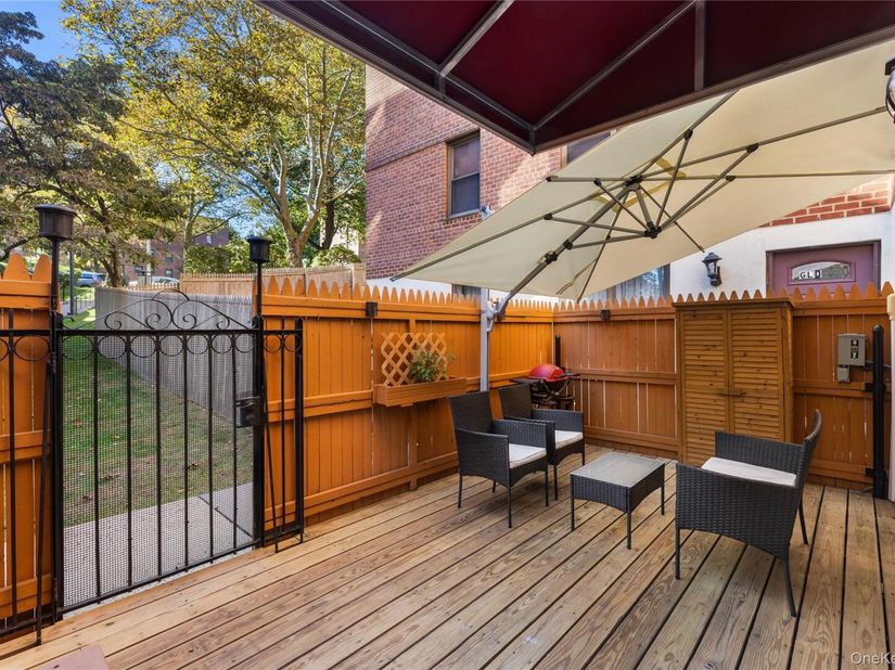 171 Pearsall Drive GLC, Mount Vernon NY 10552