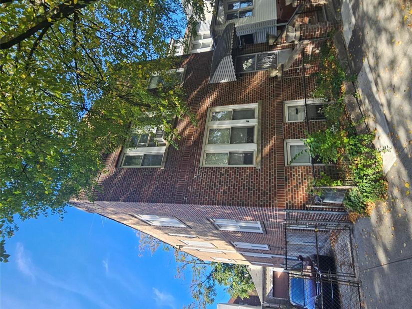 4123 Boyd Avenue, Bronx NY 10466
