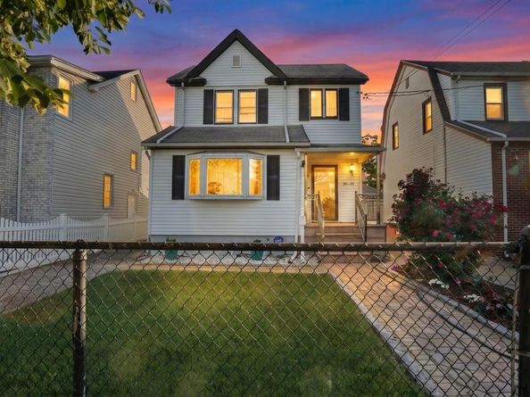 89-56 218th Street, Queens Village NY 11427