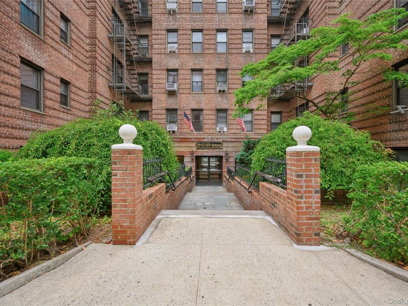 99-63 66th Avenue 2C, Rego Park NY 11374