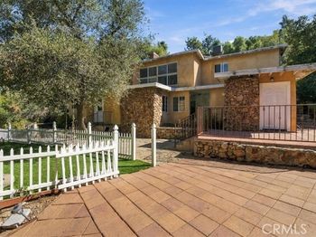 10058 Sunland