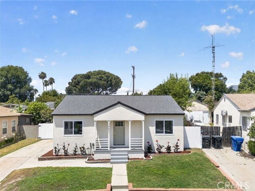 14431 Beaver Street, Sylmar (los Angeles) CA 91342