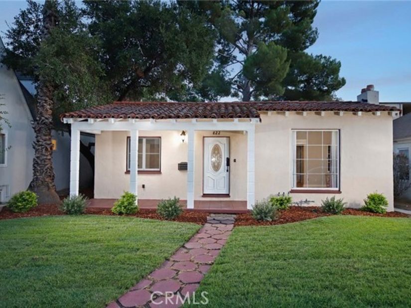 822 Monterey, Glendale CA 91206
