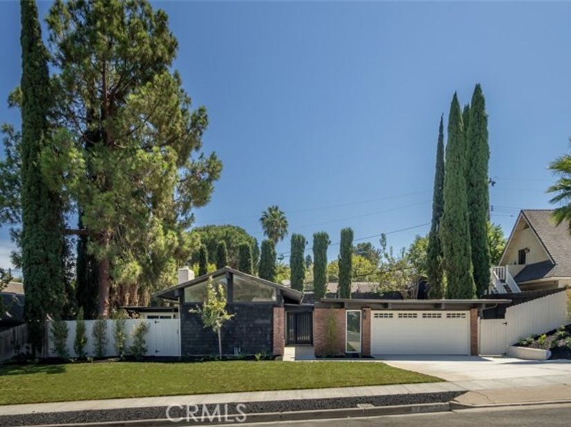 19322 Saylor Terrace, Tustin CA 92705