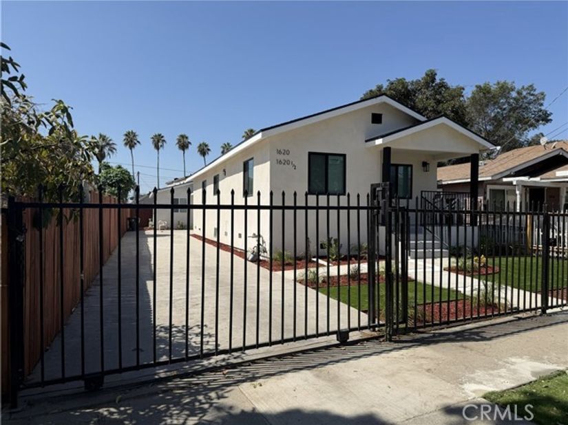 1620 E 33rd, Los Angeles CA 90011