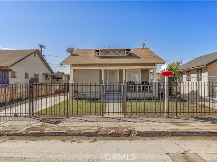130 W 87th, Los Angeles CA 90003