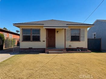 3229 W 111th