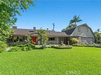 919 W Sharon