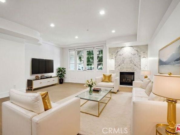 1861 Veteran Avenue 101, Beverly Hills CA 90025