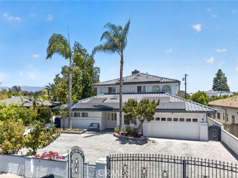 4930 Biloxi, Toluca Lake (los Angeles) CA 91601