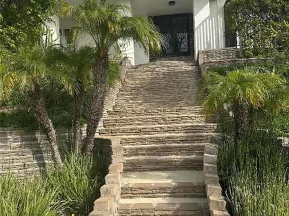 11810 Babbitt, Granada Hills (los Angeles) CA 91344