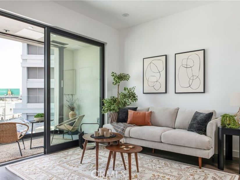 118 Astronaut Ellison S Onizuka Street 404, Los Angeles CA 90012