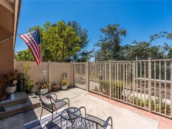 8567 E Tioga
