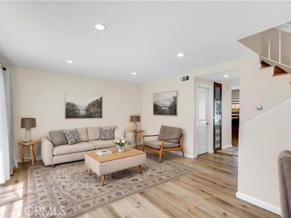 26415 Waterford Circle, Lake Forest (el Toro) CA 92630