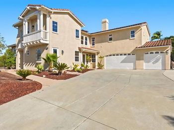 399 Amparo Dr