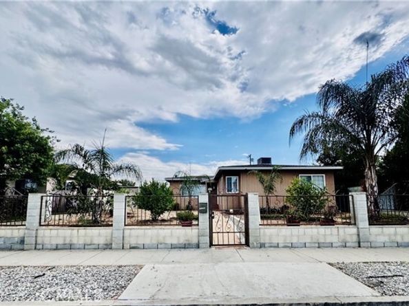 10152 Stanwin Avenue, Arleta (los Angeles) CA 91331