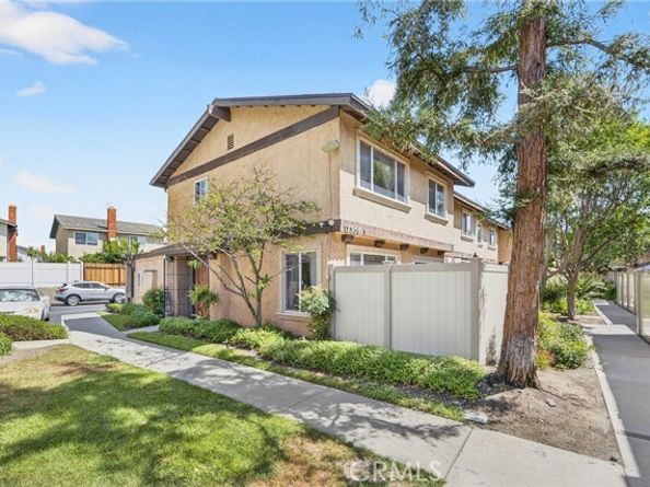 12305 Runnymede 1, North Hollywood (los Angeles) CA 91605