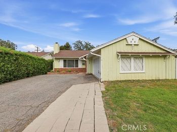 4958 Canoga Avenue