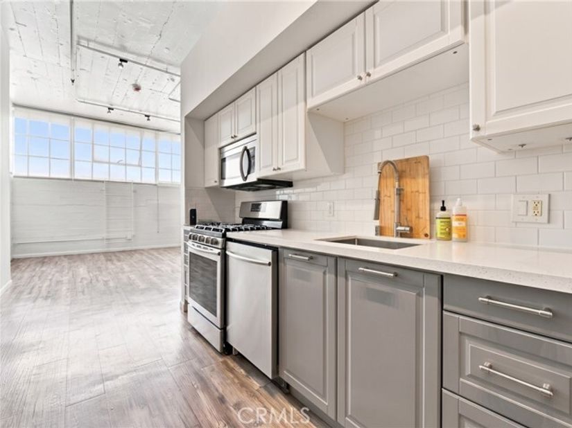 420 S San Pedro 222, Los Angeles CA 90013