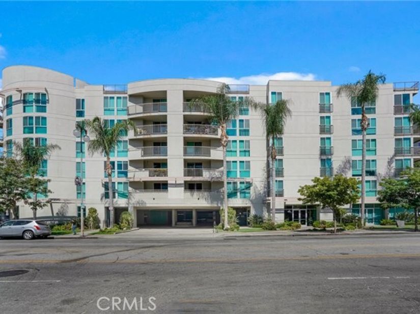 267 S San Pedro 217, Los Angeles CA 90012