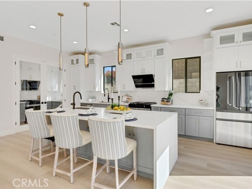 7156 Mooney, Rosemead CA 91770