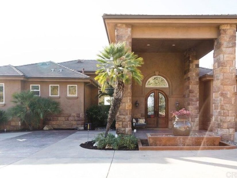 9124 Shadow Hill, Santee CA 92071