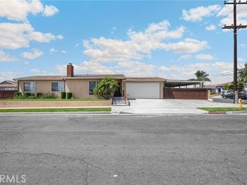 12205 S Halldale