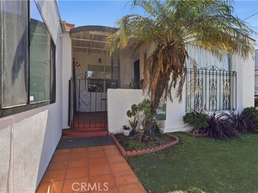 1540 E Wardlow, Long Beach CA 90807