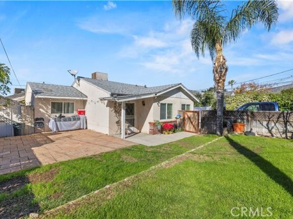 10323 Eldora, Sunland (los Angeles) CA 91040