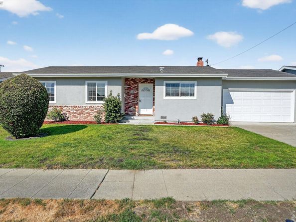 8578 Deervale Rd, Dublin CA 94568