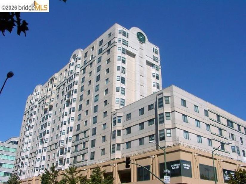 988 Franklin St 601, Oakland CA 94607