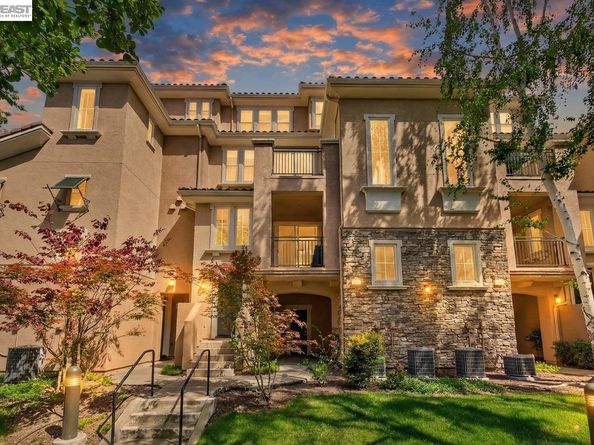 3391 Monaghan St, Dublin CA 94568