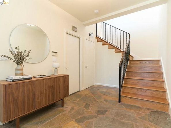 1881 Grand View Drive, Oakland CA 94618