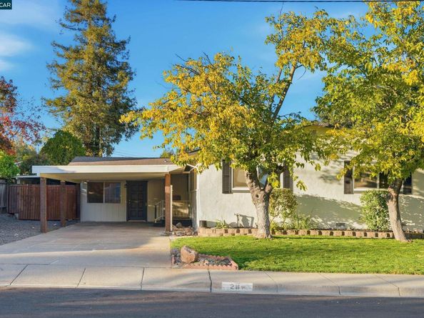 28 Temple Ct, Pacheco CA 94553