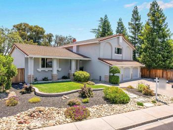 2704 Mohawk Cir