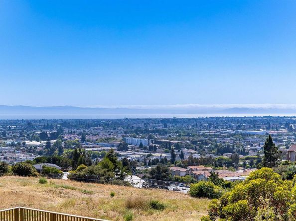 2505 Miramar Ave 114, Castro Valley CA 94546