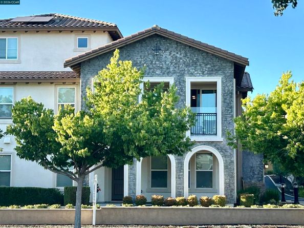3373 Central Pkwy, Dublin CA 94568